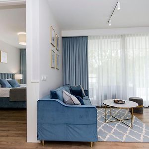 Blue Rentyear Apartments
